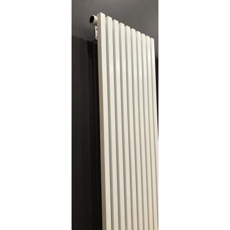 Дизайнерский Радиатор Quantum 1 1800Х405, подк. №34 белый (BQ 1180/10 9016M 34)