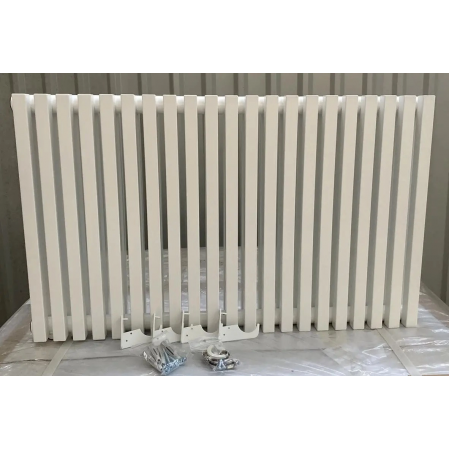 Дизайнерський Трубчастий радіатор Betatherm Quantum BQ 2 500x1005 білий RAL9016M (BQ 2050/25 9016M 88)